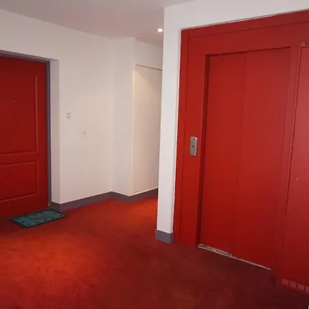 Apartament 2 Pieces Avec Piscine Et Parking Prive, Proche Plage, - Fr-1-465-26 Merville-Franceville-Plage