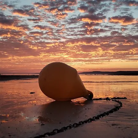 2 Pieces Avec Piscine Et Parking Prive, Proche Plage, - Fr-1-465-26 מרוויל-פרנסויל-פלאז'