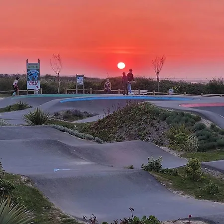 2 Pieces Avec Piscine Et Parking Prive, Proche Plage, - Fr-1-465-26 דירה מרוויל-פרנסויל-פלאז'